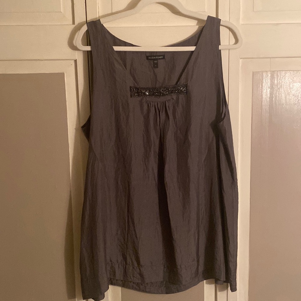 Eileen fisher size large, fully lined silk top